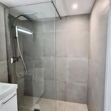 아파트 Les Restanques Cabriere 3123 Vue 3 *