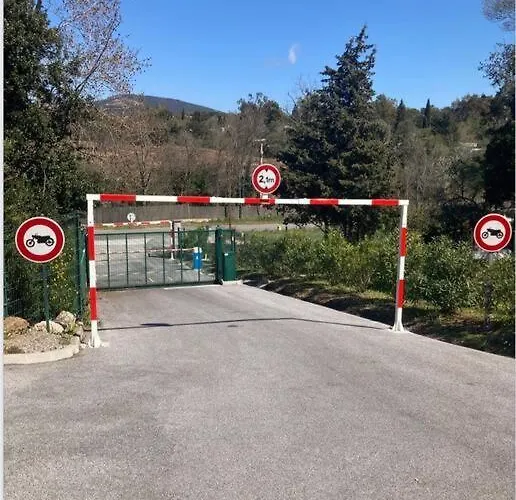 Les Restanques Cabriere 3123 Vue 3 Apartman Grimaud